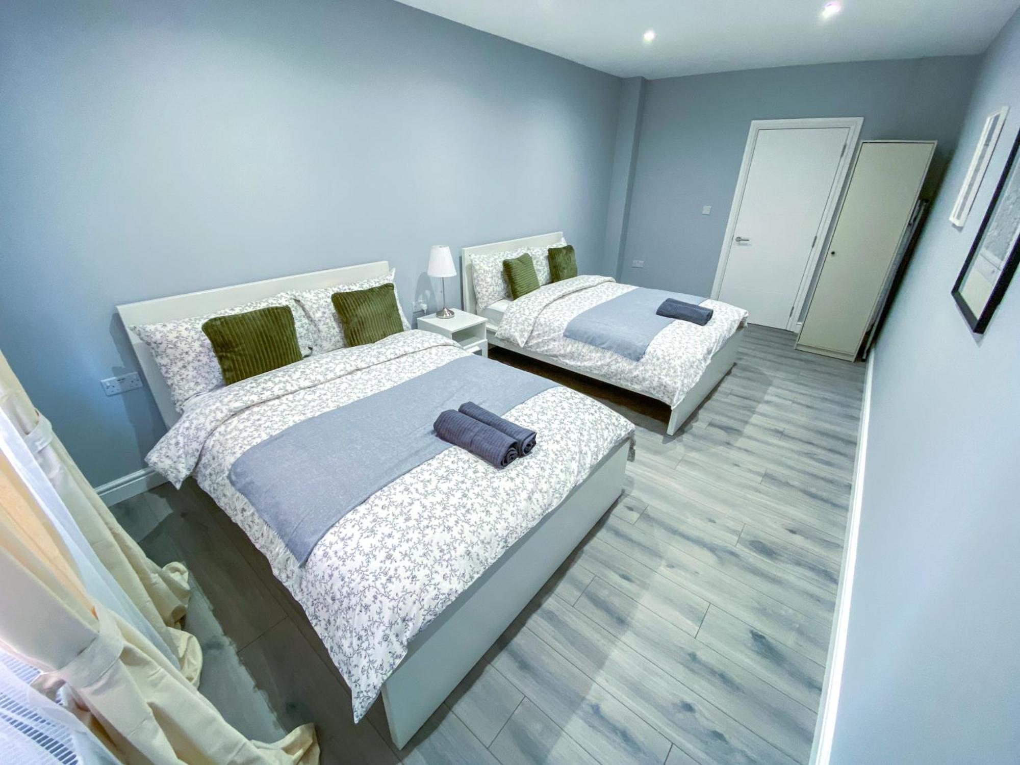 Modern 1-Bedroom Flat, 5 Guest, London - F2 Dış mekan fotoğraf